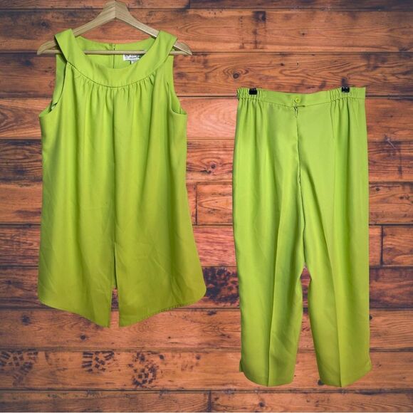 Lew Magram Neon Lime Green Top & Bottom Set Size 14 - Picture 1 of 16